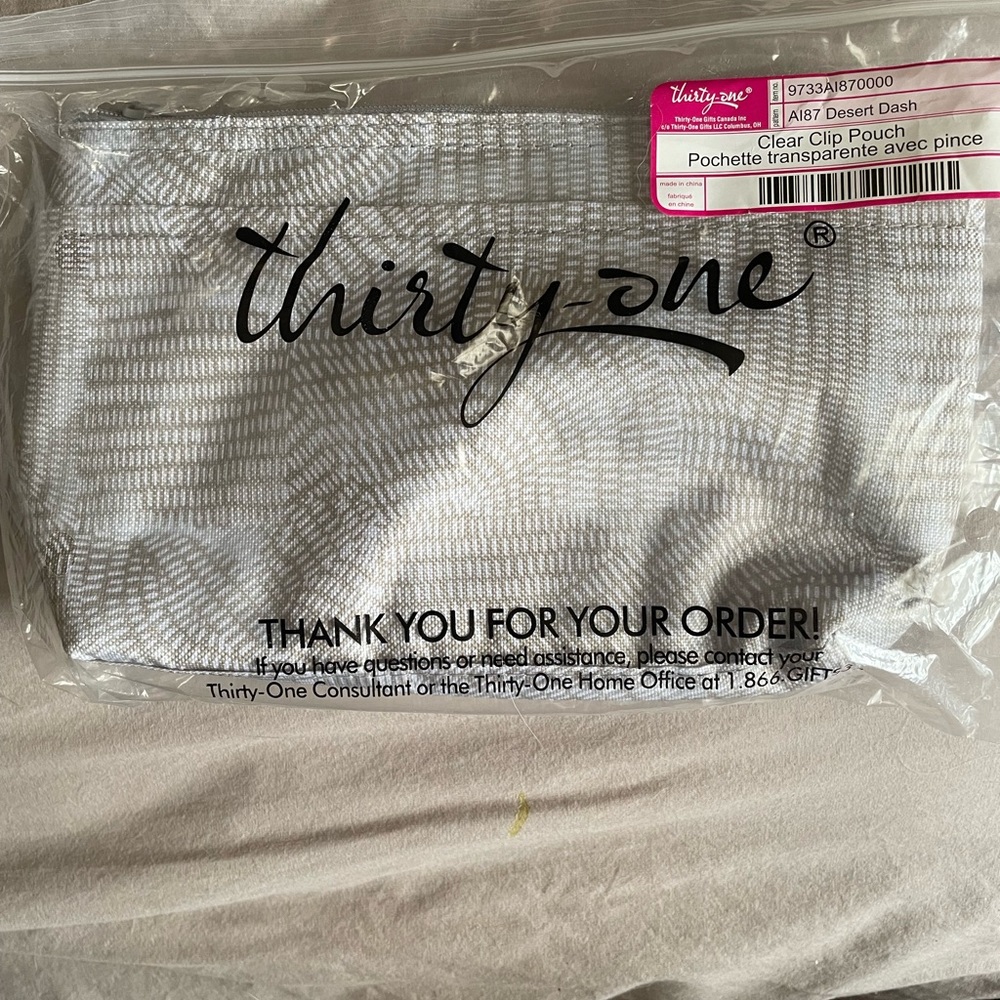 Thirty-one clear clip pouch